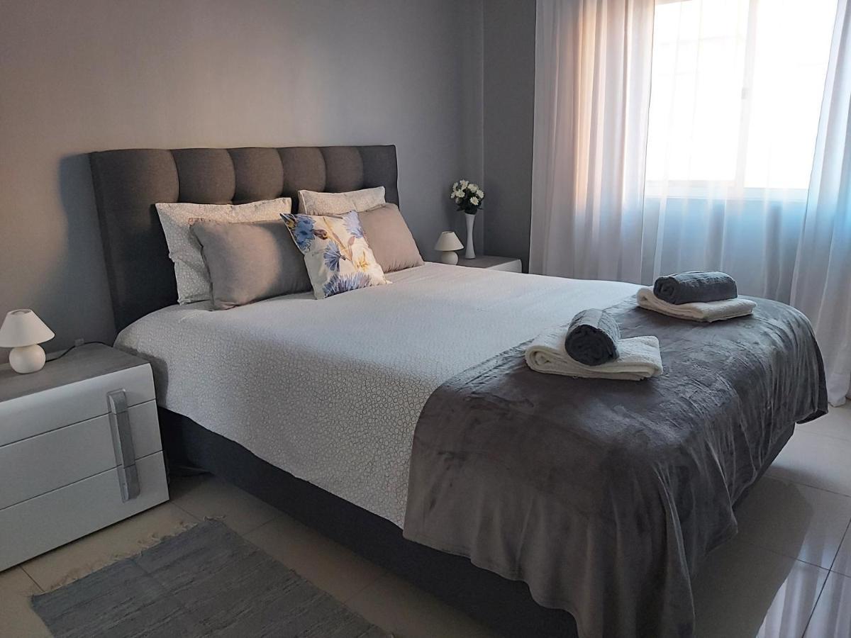 Casa Da Alegria - Apartamento Acolhedor No Centro De Olhao Bagian luar foto